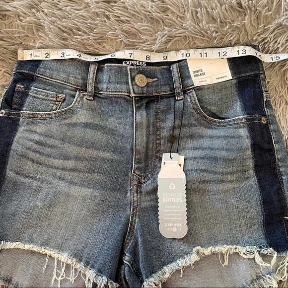 NWT EXPRESS High Waisted Side Stripe Raw Hem Midi Jean Shorts - Picture 7 of 13